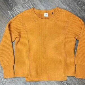 Cabi Pullover Knit Sweater